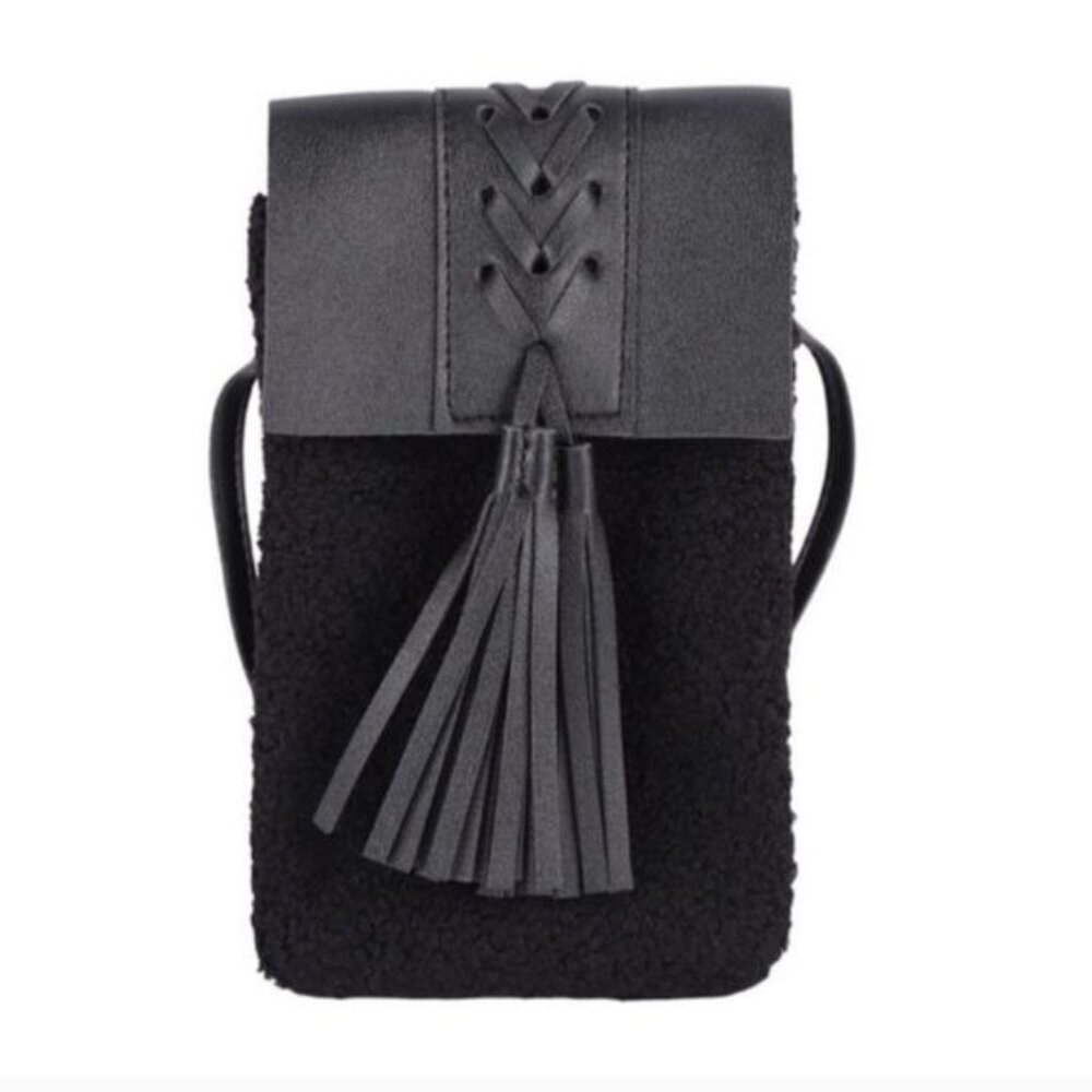 BLACK CELL PHONE CROSSBODY SHERPA BAG. Like New